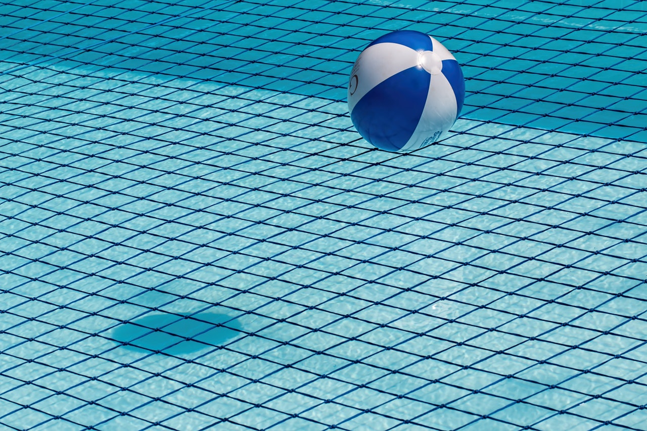 pools, total tech, beach ball